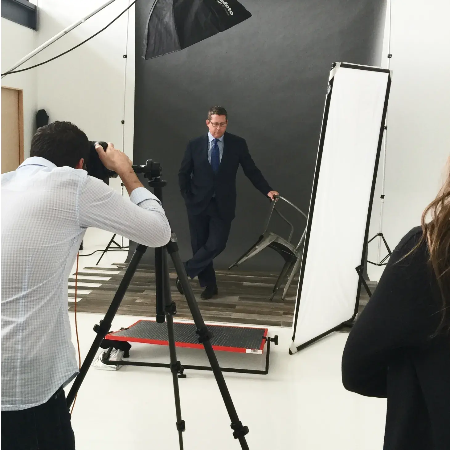 Photoshoot of a man in a suit