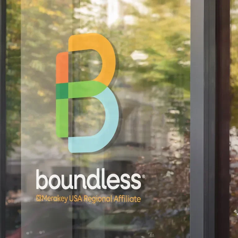 Boundless logo window cling.
